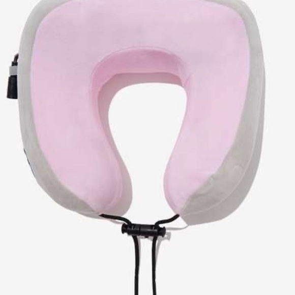 TRAKK WIRELESS MASSAGE TRAVEL PILLOW - Picture 2 of 13